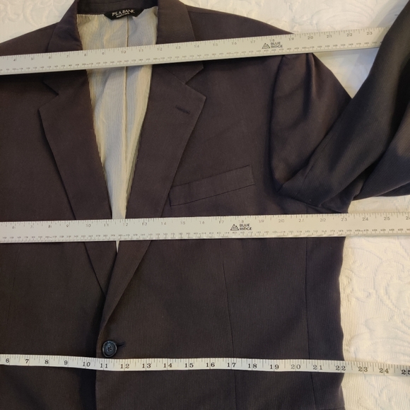 Jos. A. Bank Sport Coat Blazer Suit Jacket. Striped Gray. 44R. - Picture 7 of 8